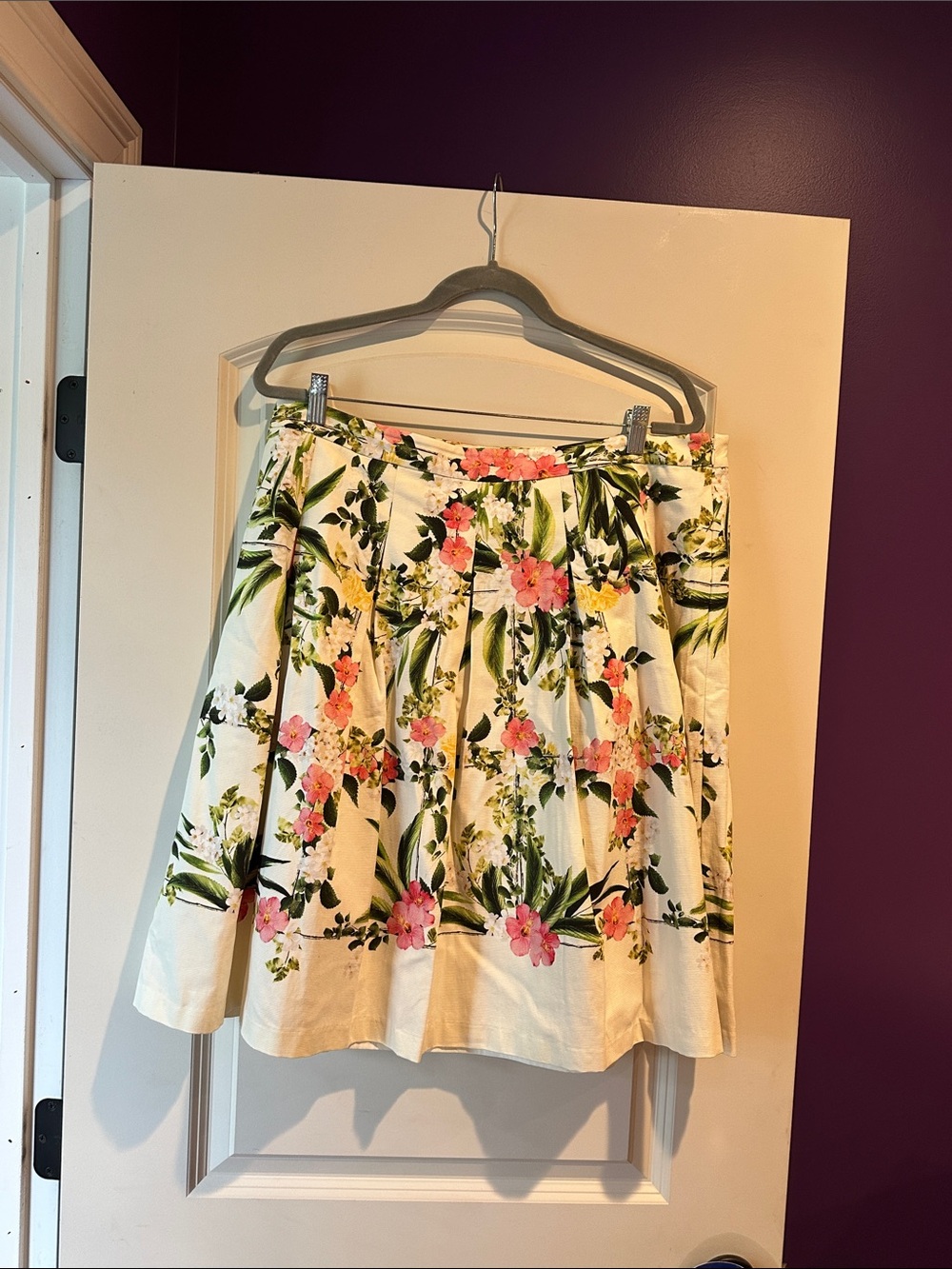 Talbots White A-Line Skirt with Pink Floral & Green Leaf Print